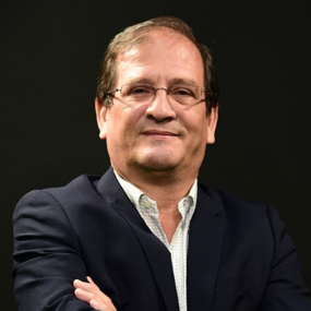 Dr. Ángel de Jesús Puentes Puente